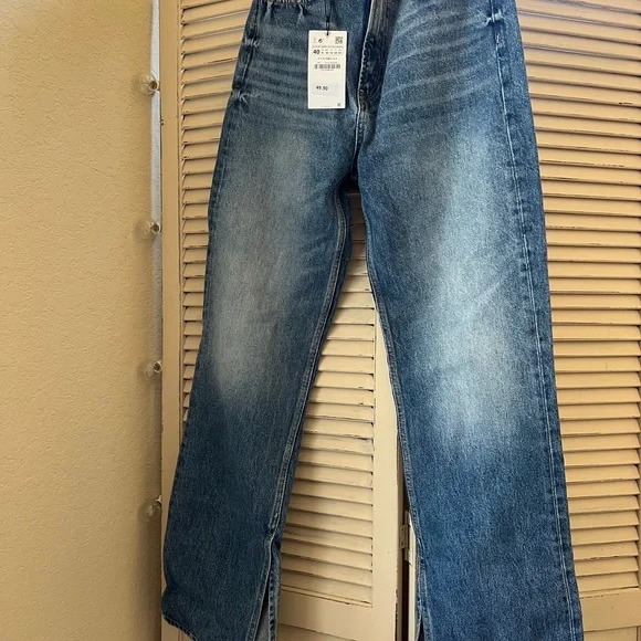 ZARA High Rise Wide Leg Split Jeans - Picture 2 of 6